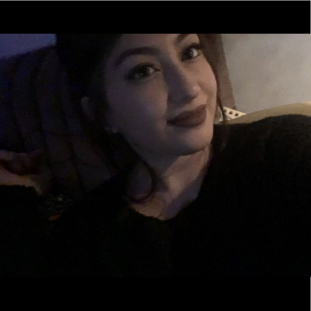 Meet your Posher, Celeste